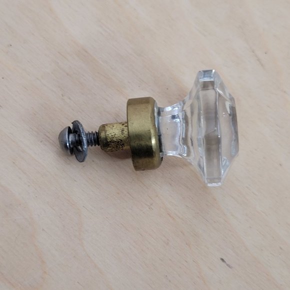 Single Vintage Drawer Pull Heavy Solid Glass Faceted Knob Handle Brass Mount - Picture 3 of 8